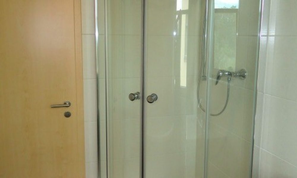 die Dusche
