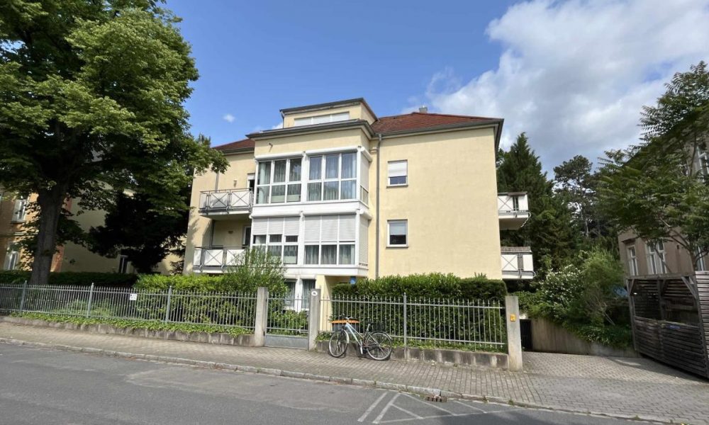 Straßenansicht