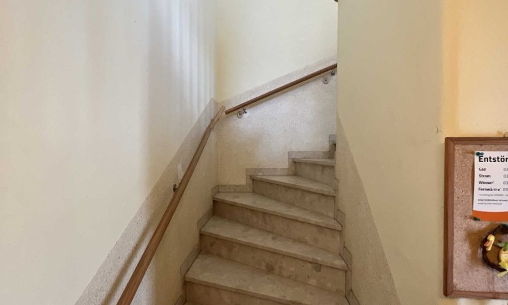 Die Treppe ins OG