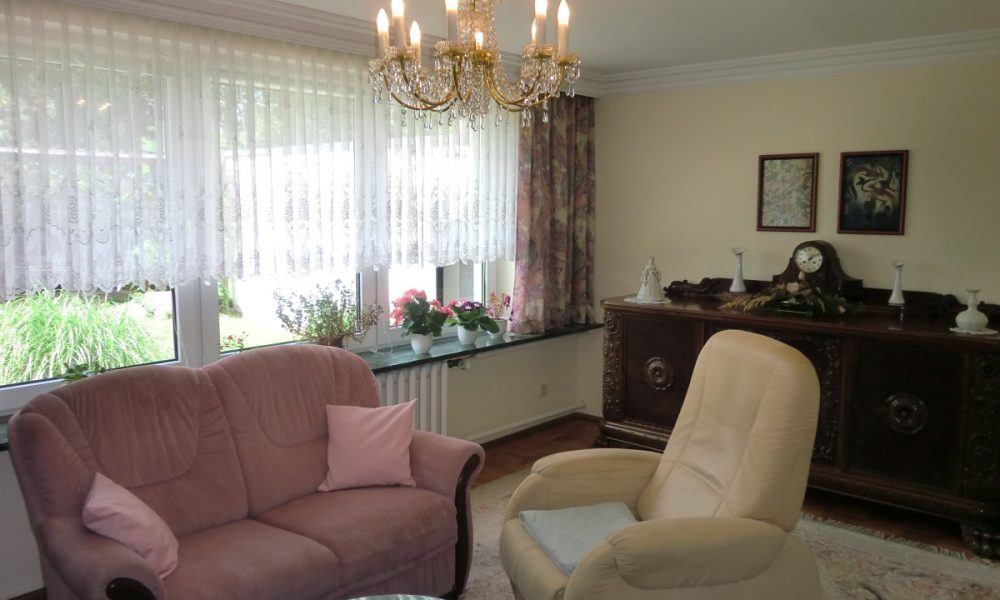 2. Blick ins Wohnzimmer