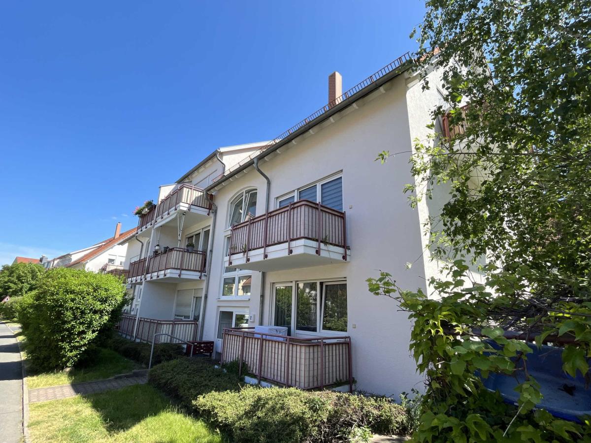 Straßenansicht
